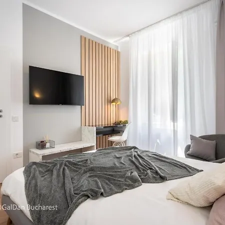 The Loft Luxury Apartments-near The Park In The Center