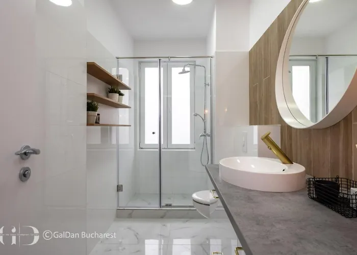 The Loft Luxury Apartments-near The Park In The Center Apartman