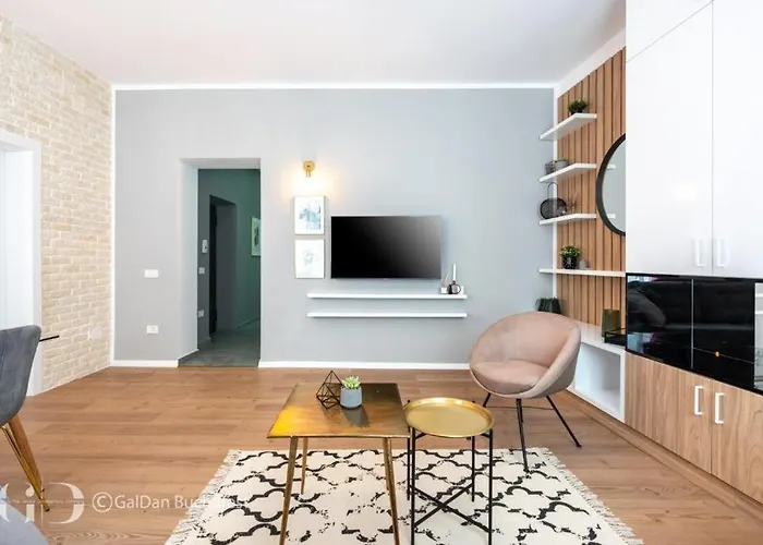 The Loft Luxury Apartments-near The Park In The Center Apartman *