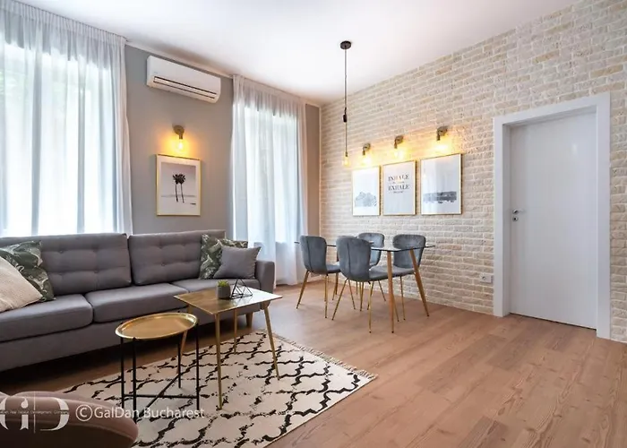 The Loft Luxury Apartments-near The Park In The Center *