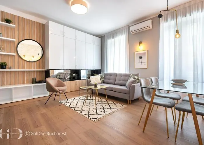 The Loft Luxury Apartments-near The Park In The Center